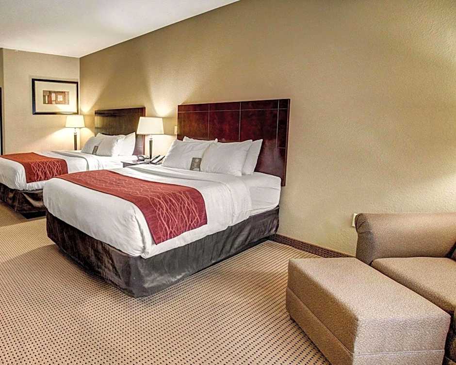 Comfort Inn & Suites Alvarado