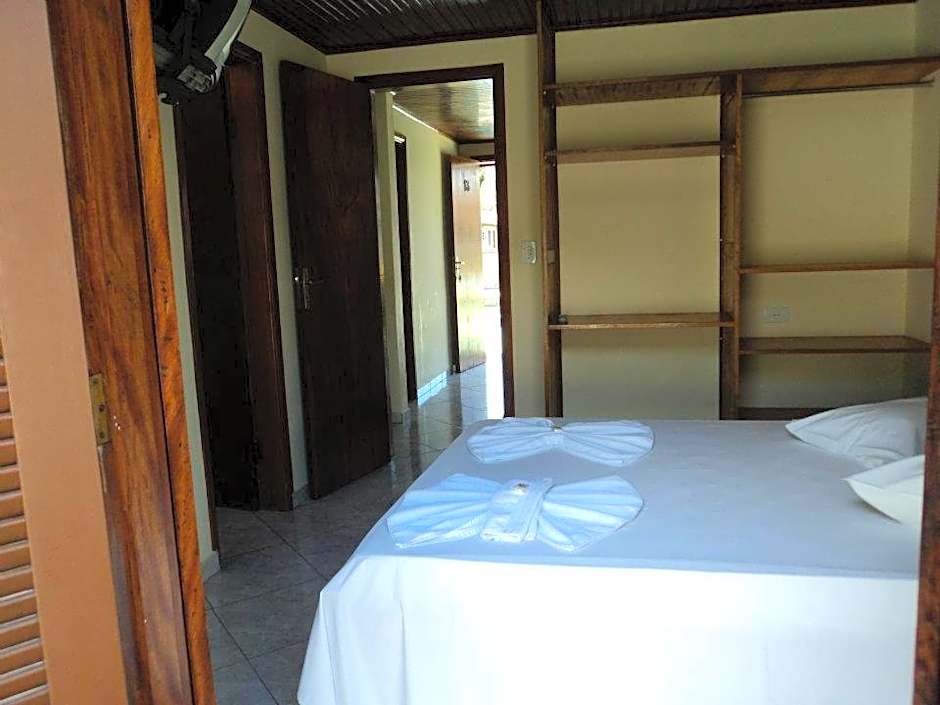 Hotel Pousada Nosso Cantinho