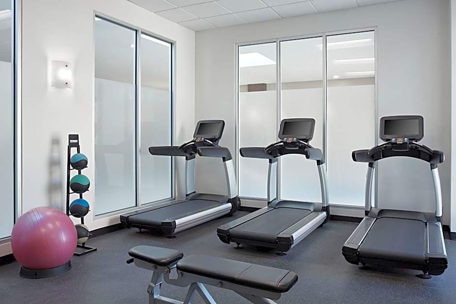 Calgary Marriott Downtown Hotel