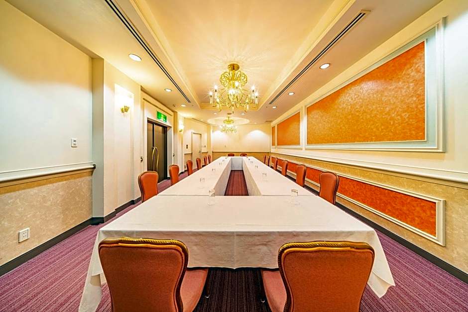 Kurashiki Royal Art Hotel