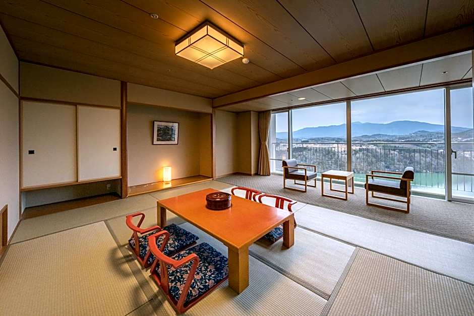 Enakyo Onsen Hotel Yuzuriha