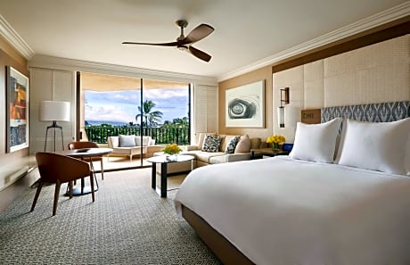 Club Ocean View Room with King Bed
