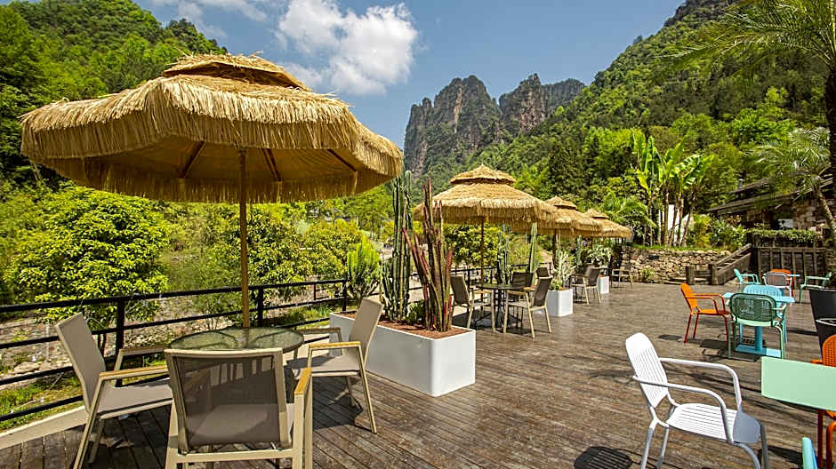 Pandora Vista Retreat