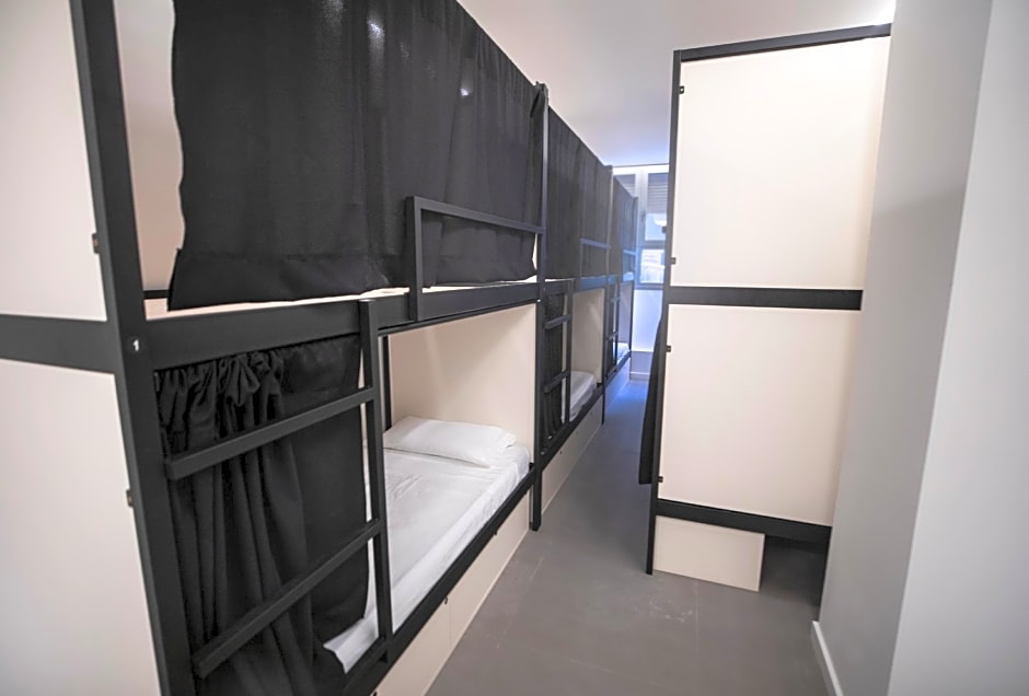 Hostel MYD La Latina