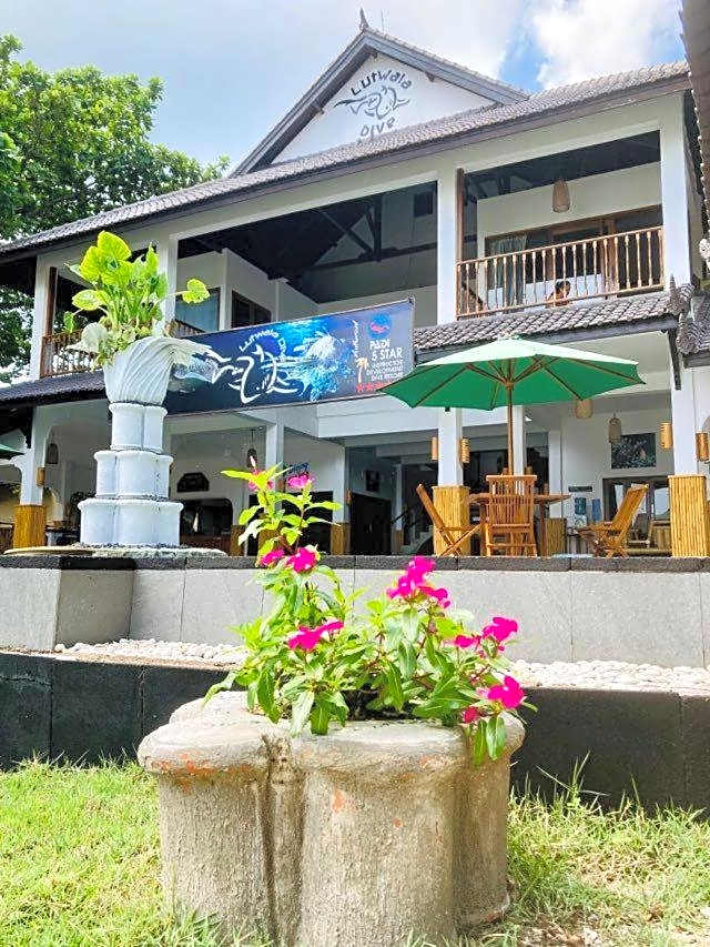 Lutwala Bungalows and Private Villa