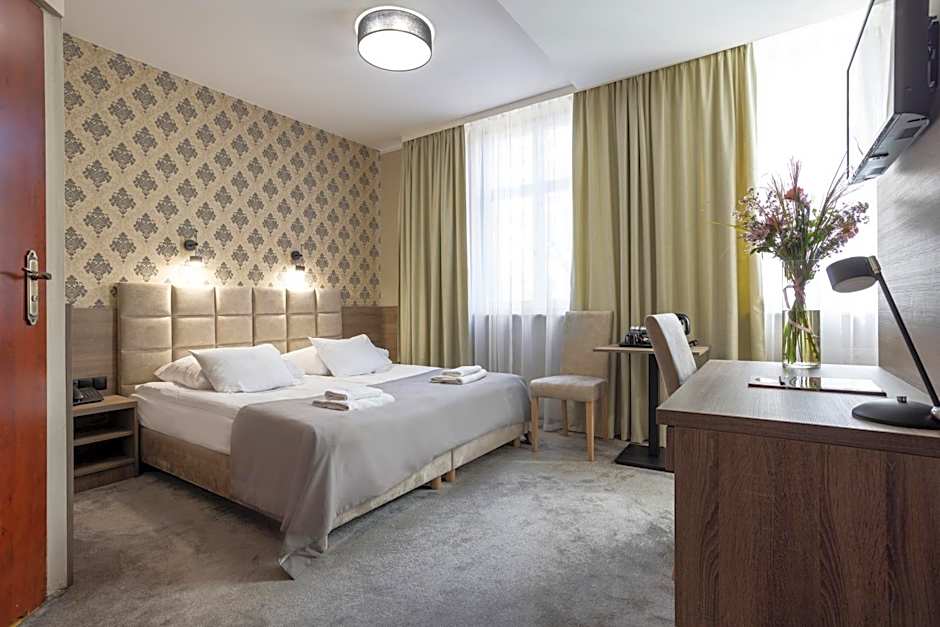 Hotel Maksymilian