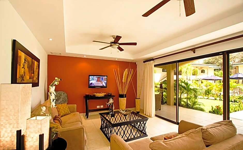 Casa del Sol -Villas Catalinas