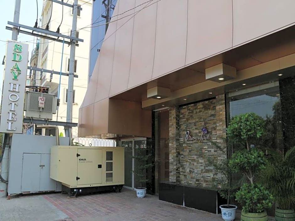 8Day Hotel