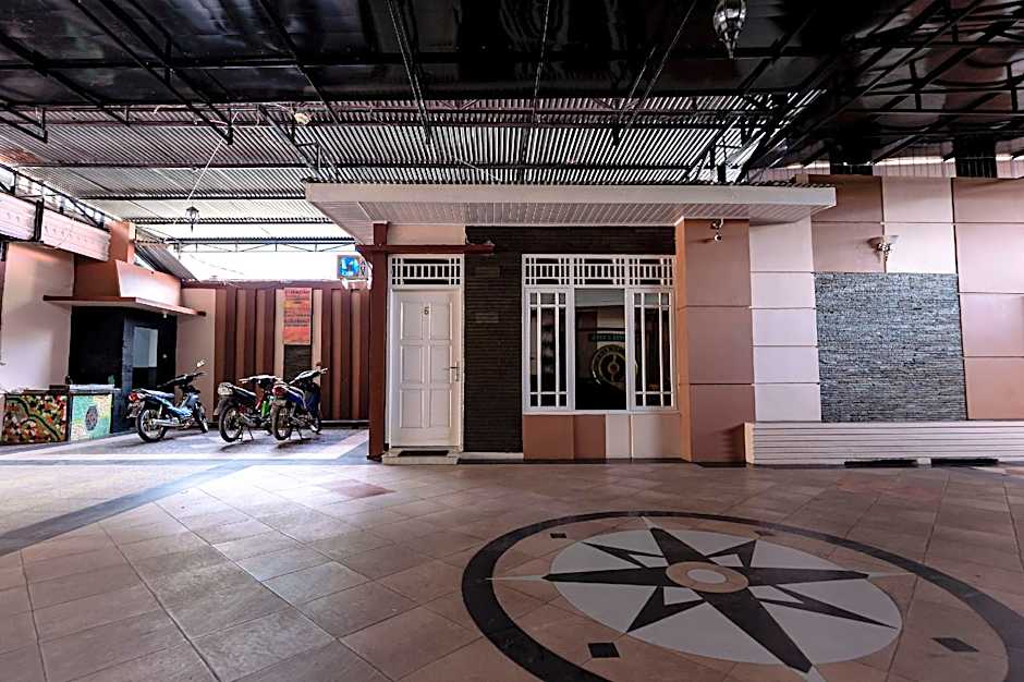 RedDoorz near Universitas Simalungun Pematangsiant