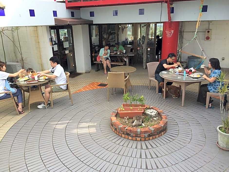 Surfside Bed & Breakfast