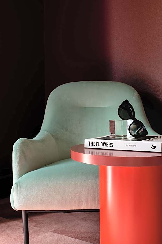 The Central Hotel Queenstown, A Naumi Chapter