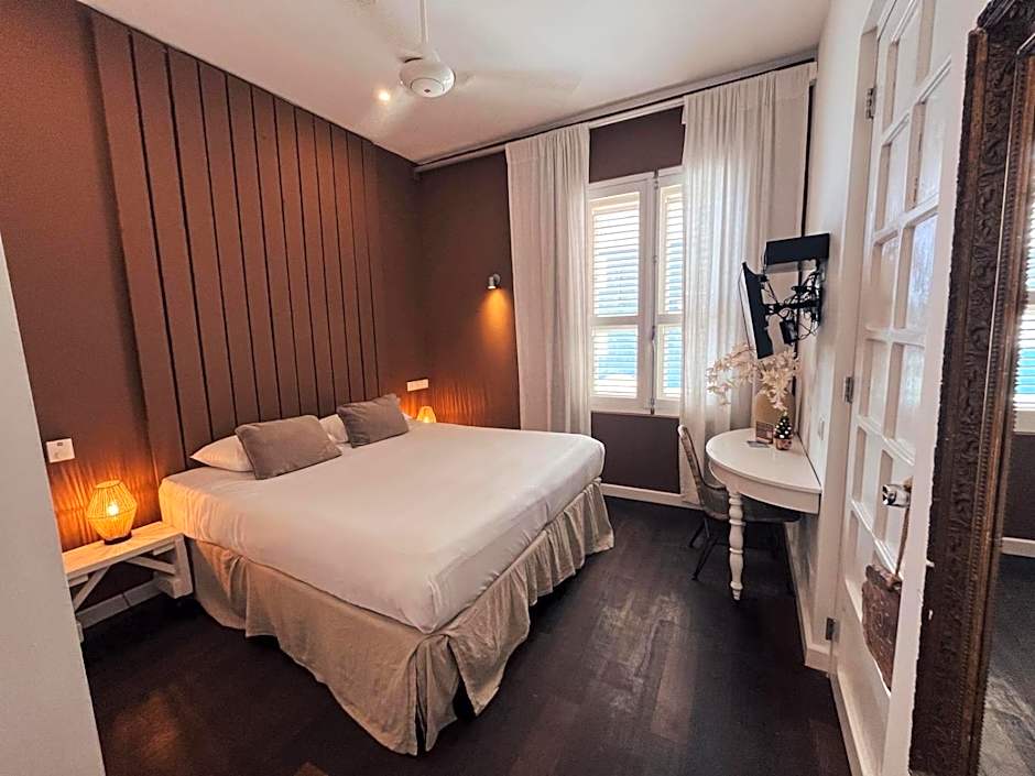 Photo 1 of 5 of Cozy Small Double Room