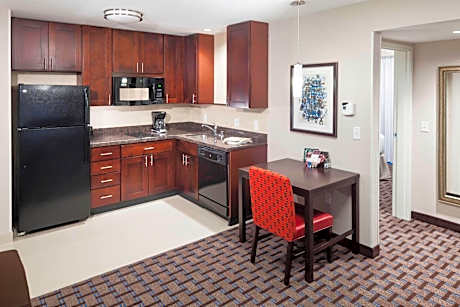 One-Bedroom King Suite