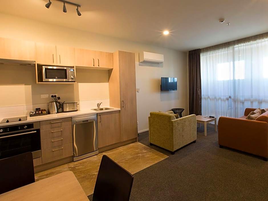 Ramada Suites by Wyndham Christchurch City