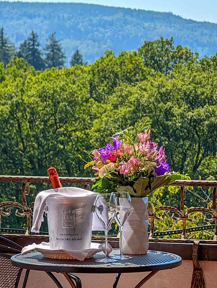 Hotel Restaurant Vinothek LAMM