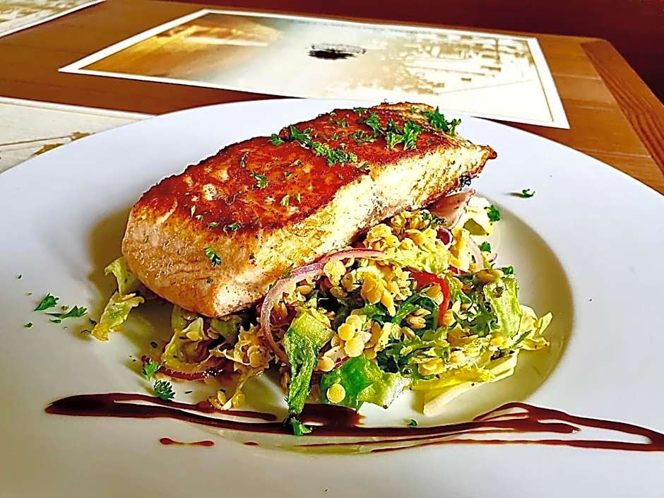 Hotel & Restaurant Pod Kaštany