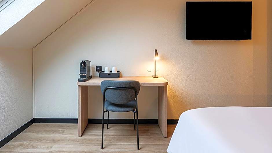 Campanile NATURE - Aix Les Bains