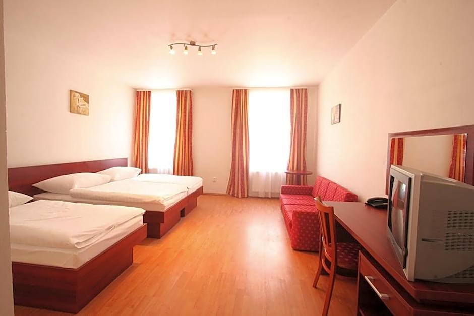 Aparthotel Susa