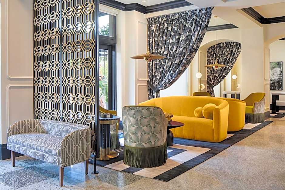 The LaSalle Hotel, Bryan College Station, a Tribute Portfolio Hotel