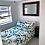 2 bed chalet Greatstone, New Romney sands holiday village 2mins from beach