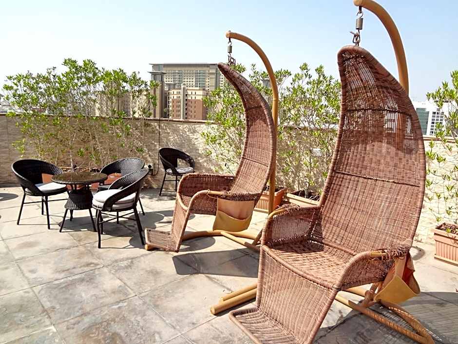 SUN AND SANDS DOWNTOWN HOTEL