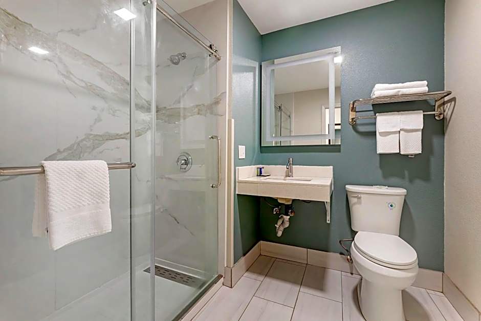 Sleep Inn & Suites Wisconsin Dells - Lake Delton