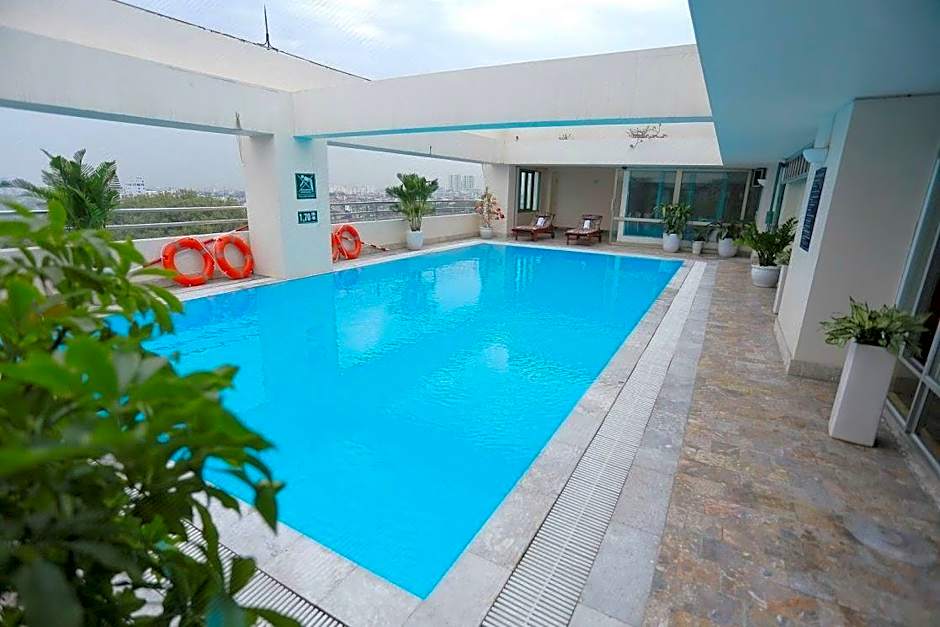 The Tray Hotel Hai Phong