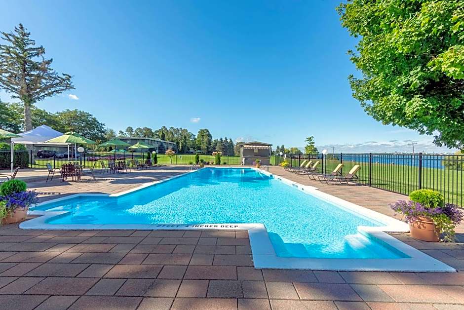 The Inn at Gran View Ogdensburg, an Ascend Collection Hotel