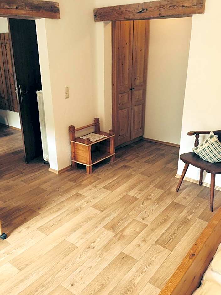 Wirtshaus und Pension Hocheck