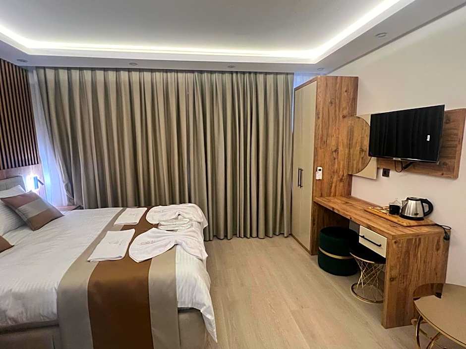 Ninova Boutique Hotel