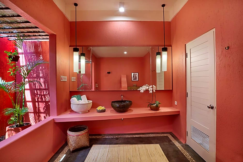 Pinkcoco Bali Hotel - Adults Only