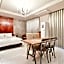 Hotel February Dong Seong Ro