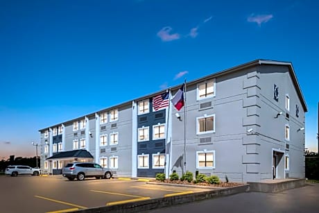 SureStay Hotel by Best Western Groves