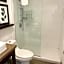Country Inn & Suites by Radisson, Bakersfield, CA