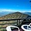 Summit Sherpa Mountain Hotel