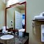 Candlewood Suites Richmond Airport Hotel