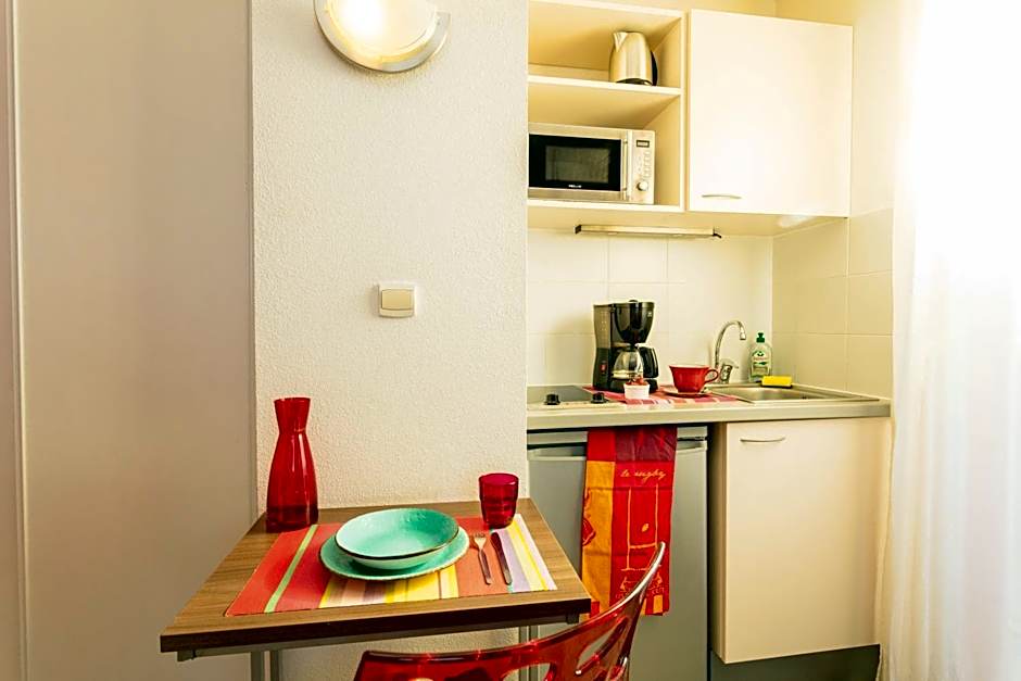 Appart-Hotel Mer & Golf City Perpignan Centre