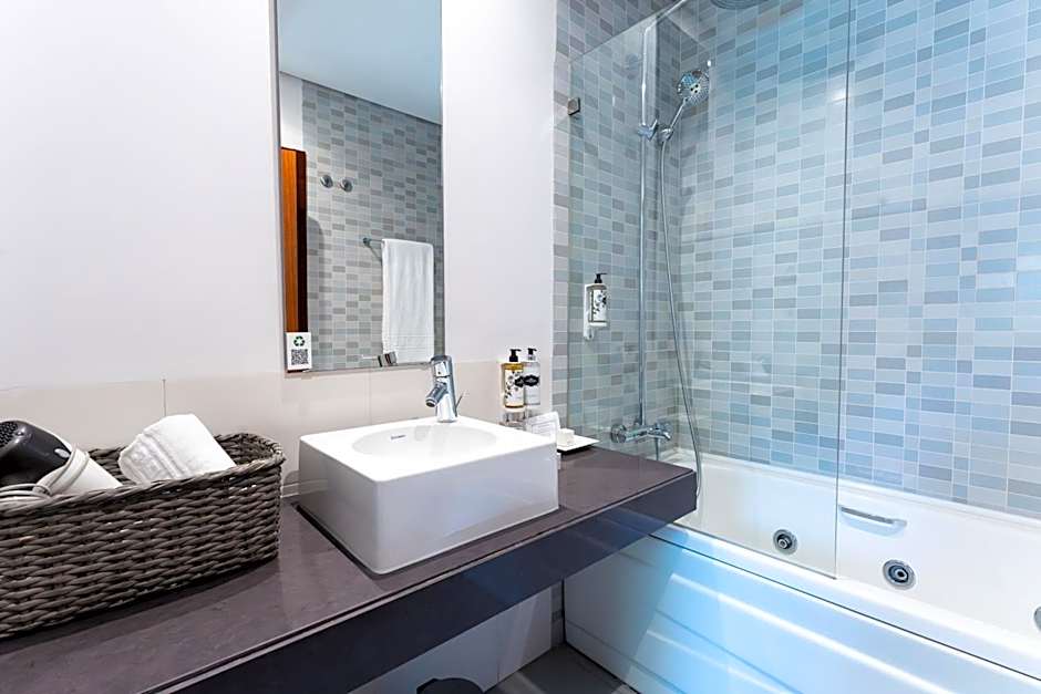 Villa Doris Suites