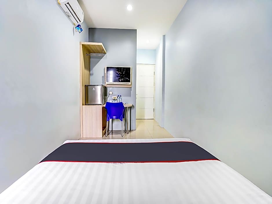 Capital O 90888 Bintang Diponggo Residence