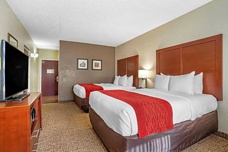 Queen Room with Two Queen Beds - Accessible/Non-Smoking