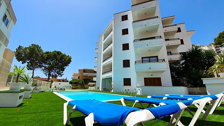 Marina Palmanova Apartamentos