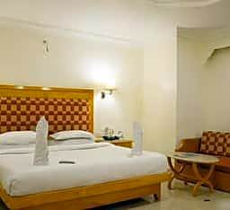 Hotel Singaar International