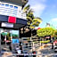Micky Santoro Hotel & Restaurant