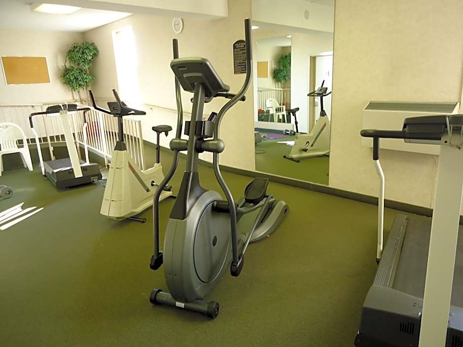 Ramada by Wyndham Trenton