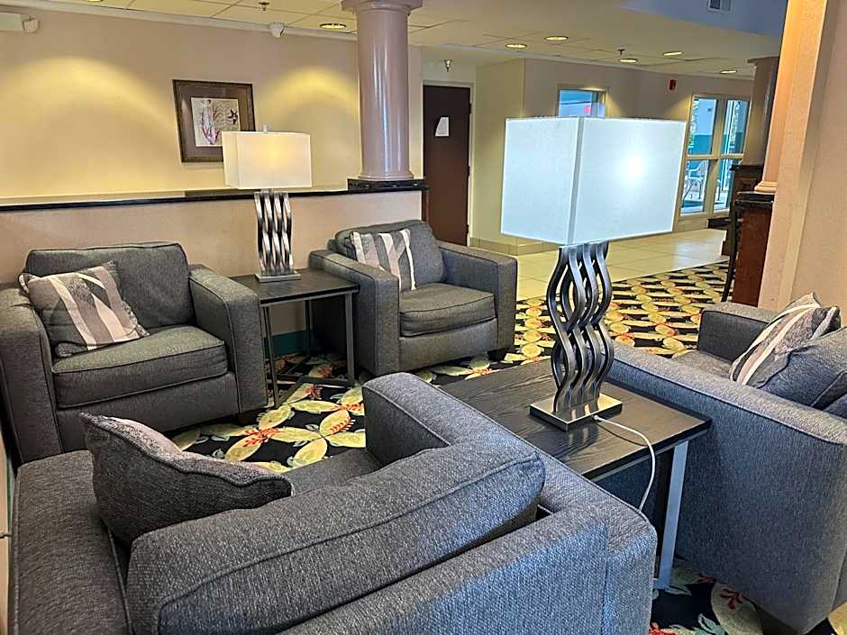 Country Inn & Suites by Radisson, Murrells Inlet, SC