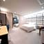Hotel Millennium
