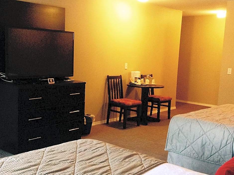 Super 8 by Wyndham West Kelowna BC