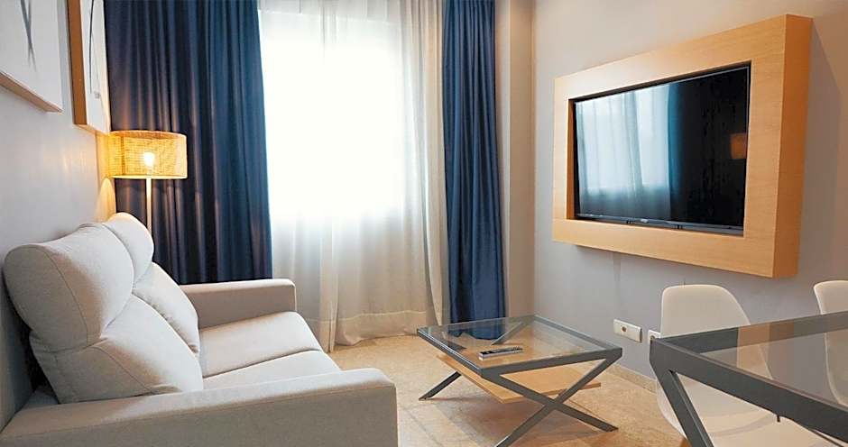 Apartamentos Vértice Sevilla Aljarafe