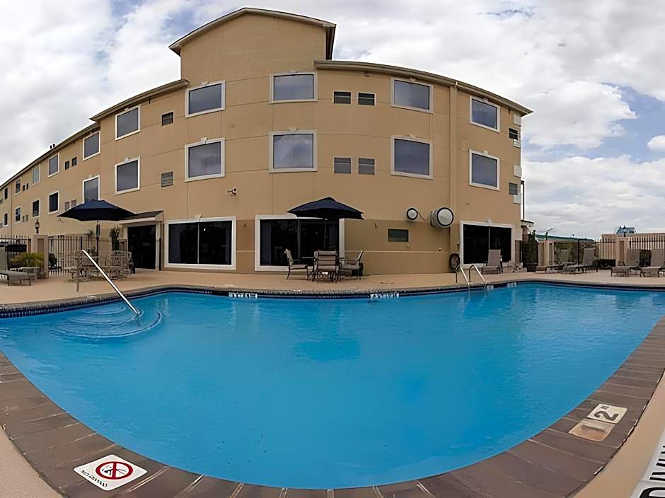 Comfort Inn & Suites IAH Bush Airport – East – Humble, TX