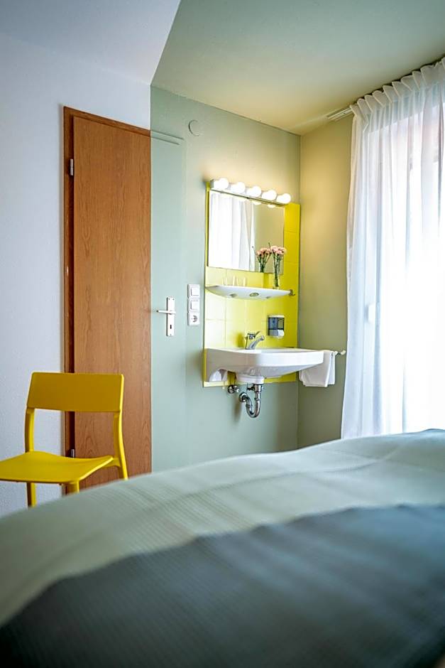 DAS SCHÖNE LEBEN Pop-Up Hotel